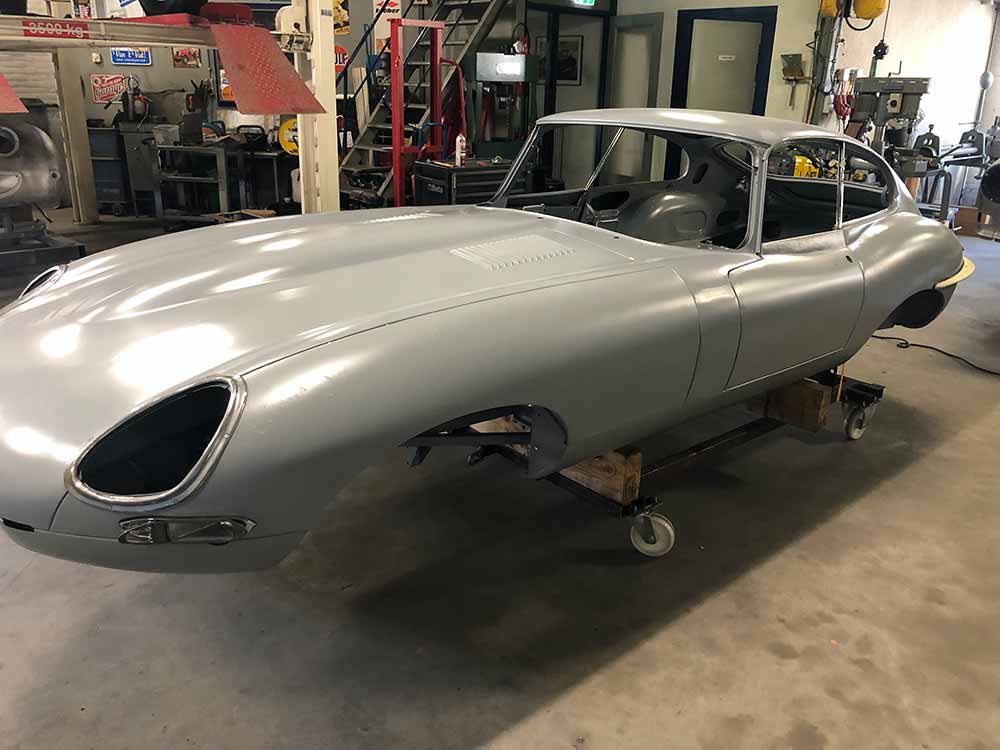 Totaal restauratie Jaguar E-type
