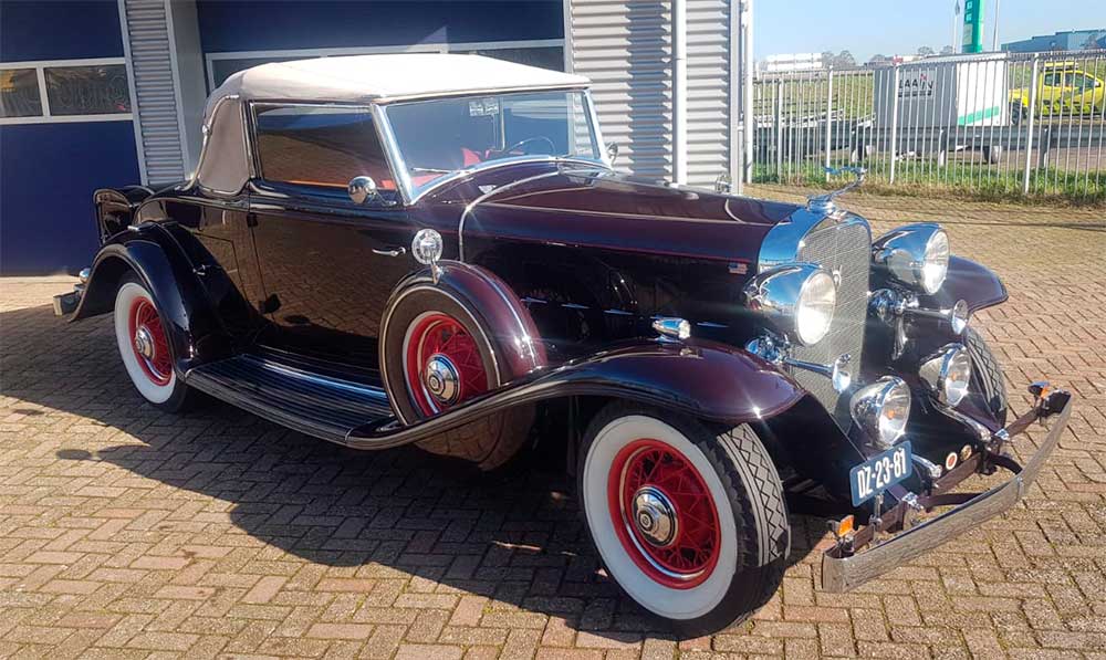1932 Cadillac 355B